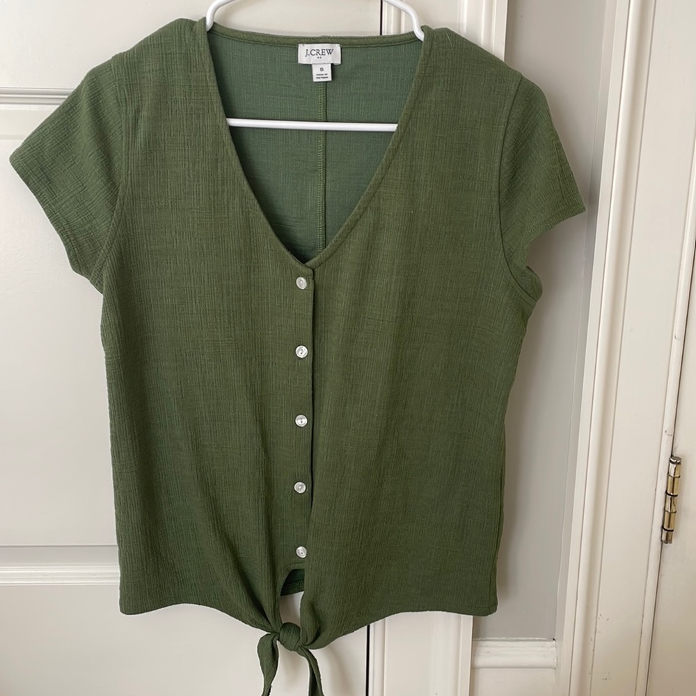 J. Cree Textured tie-front top- small